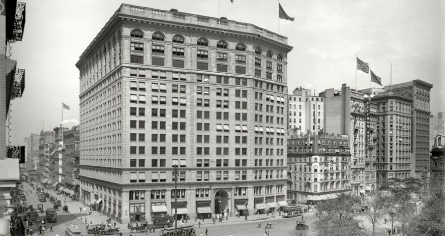 Fifth Avenue - New York City's most well-known avenue