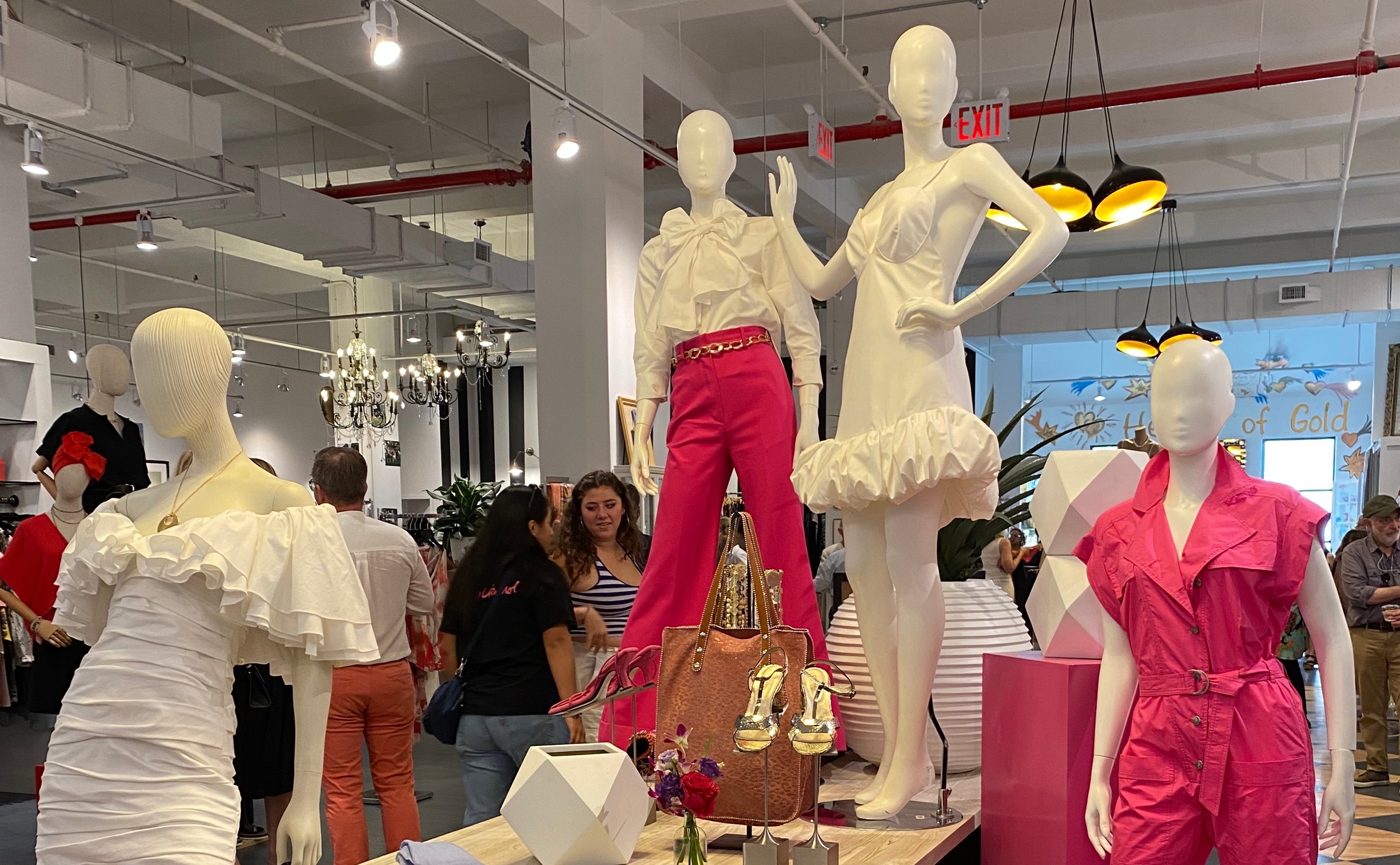 Kids' consignment shops and thrift stores in New York City