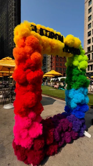 Strike a pose at our new seasonal frame Blooming Together designed by artist Molly Gambardella (@mollygambardella) located on the Flatiron North Plaza. 🌈✨
 
Don’t forget to use #FrametheFlatiron and tag us @FlatironNY for a chance to be featured! 📸